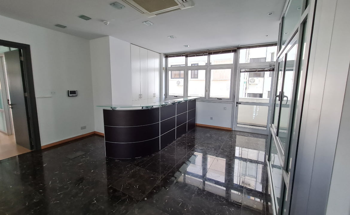 Office for rent Nicosia GM851-12