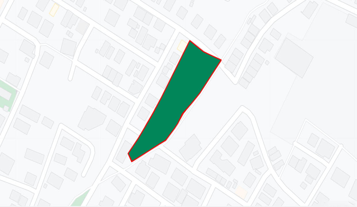 Large Plot Suitable For Property Development