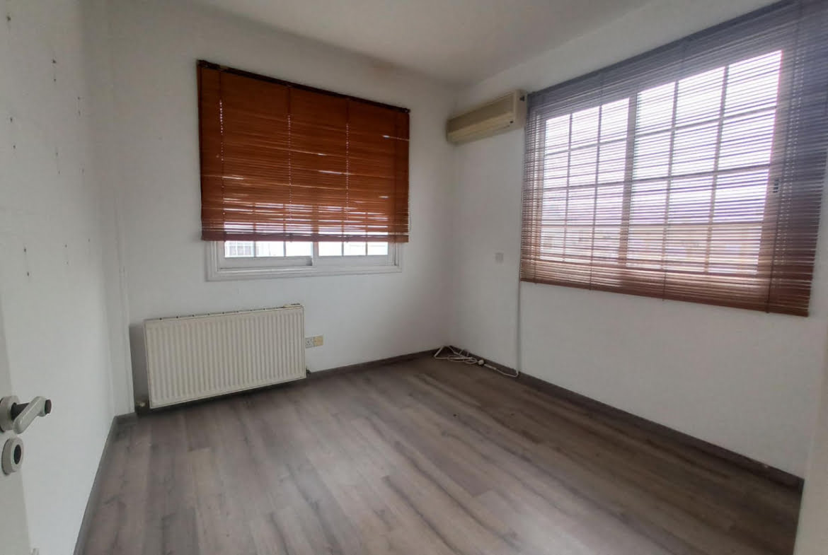 SOLD – Whole Floor Apartment