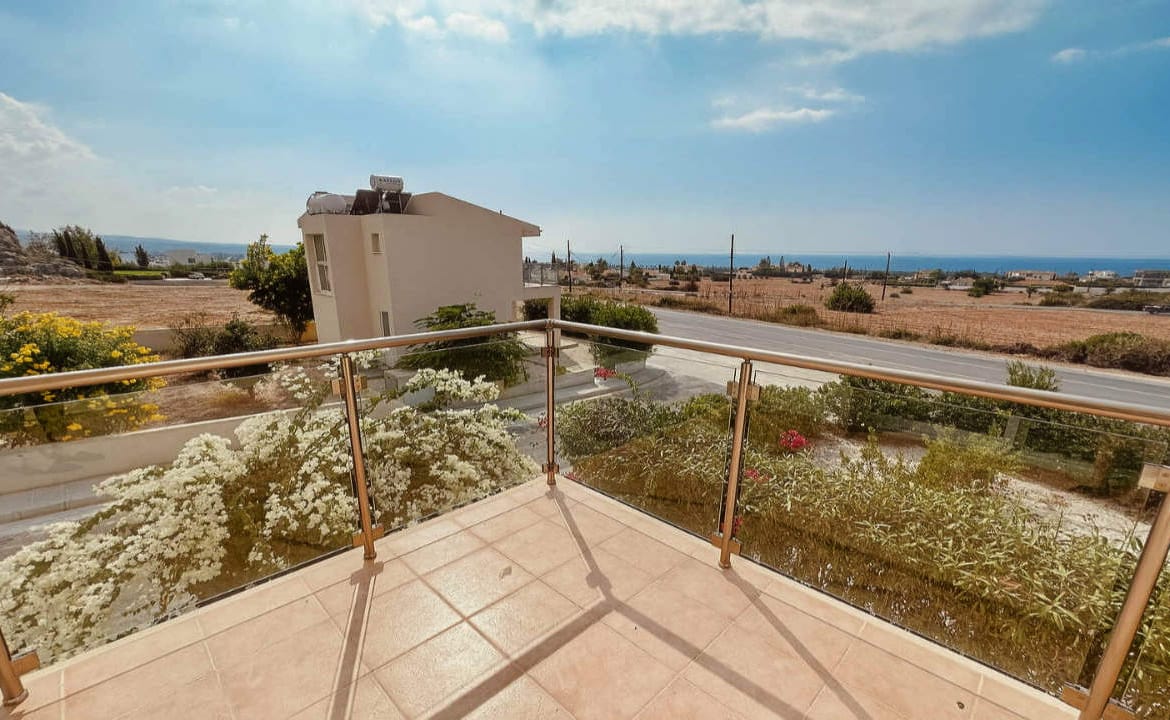 3 Bedroom Villa | Paphos, Pegia