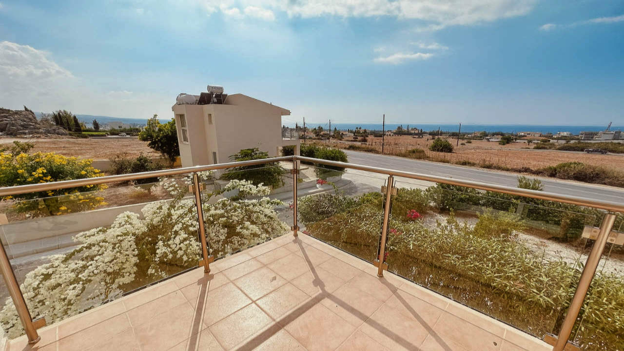 3 Bedroom Villa | Paphos, Pegia
