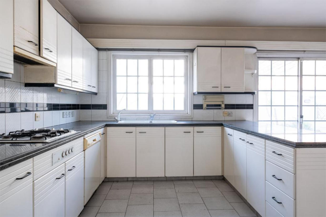 4 Bedroom House – Strovolos
