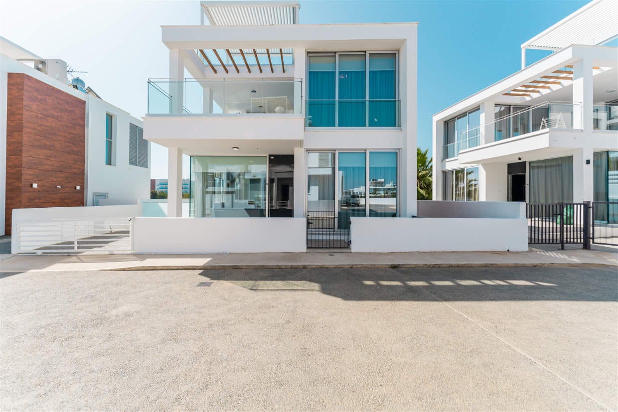 4 Bedroom Villa – Protaras