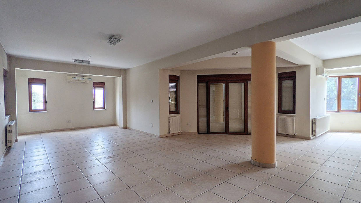 SOLD – Detached House with Private Pool – Latsia