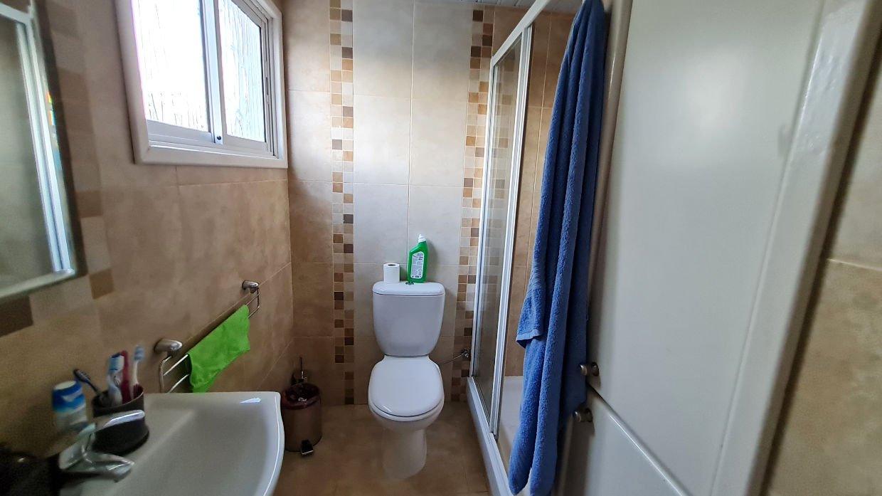 Spacious 4 Bedroom House – Strovolos