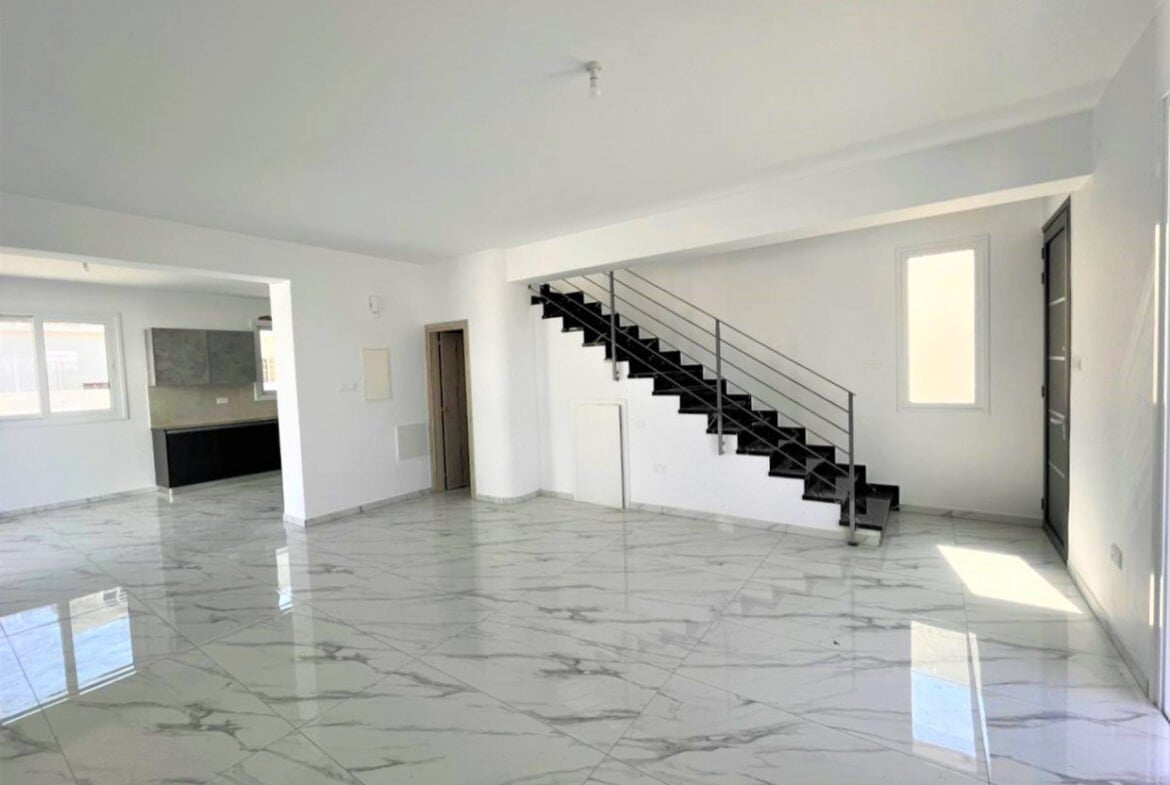 Beautiful 3 Bedroom Villa in Frenaros