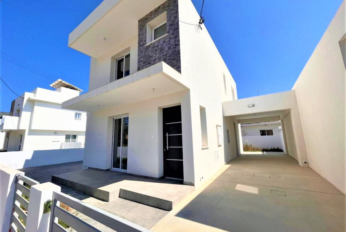 Beautiful 3 Bedroom Villa in Frenaros