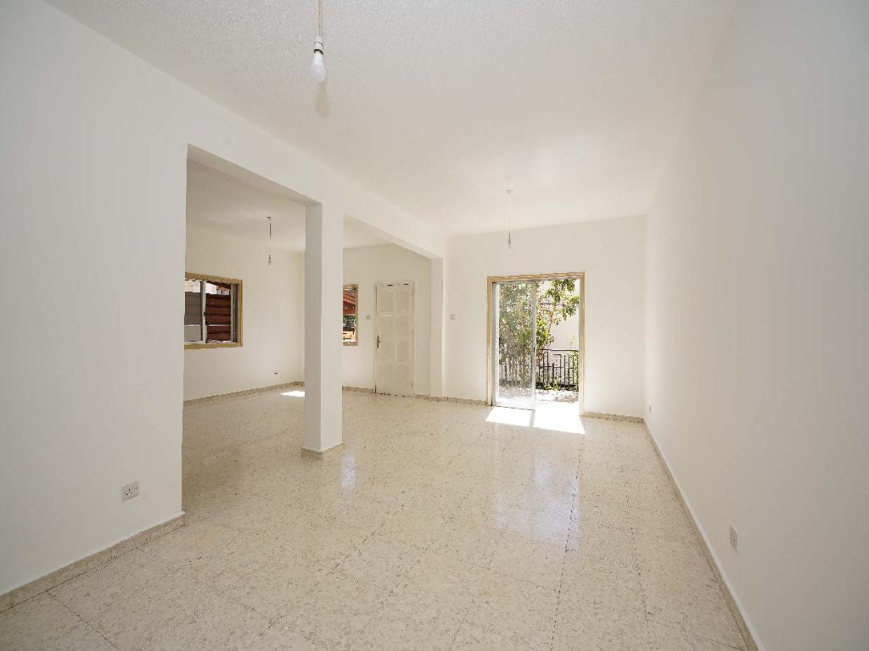 SOLD – 4 Bedroom Semi Detached House