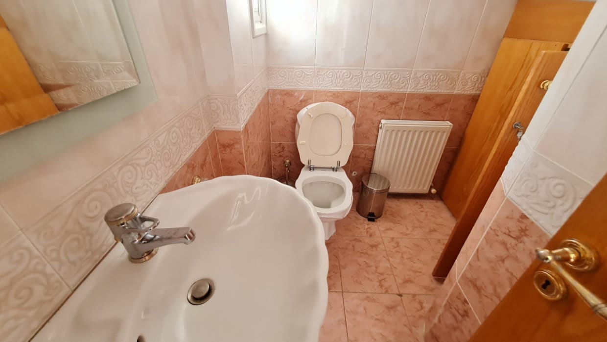 792-16 4 Bedroom House in Strovolos