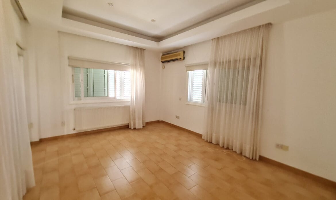 4 Bedroom House in Strovolos