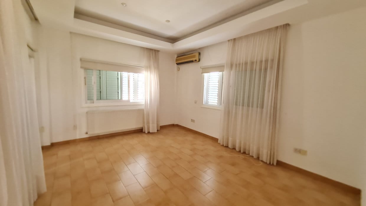 792-20 4 Bedroom House in Strovolos
