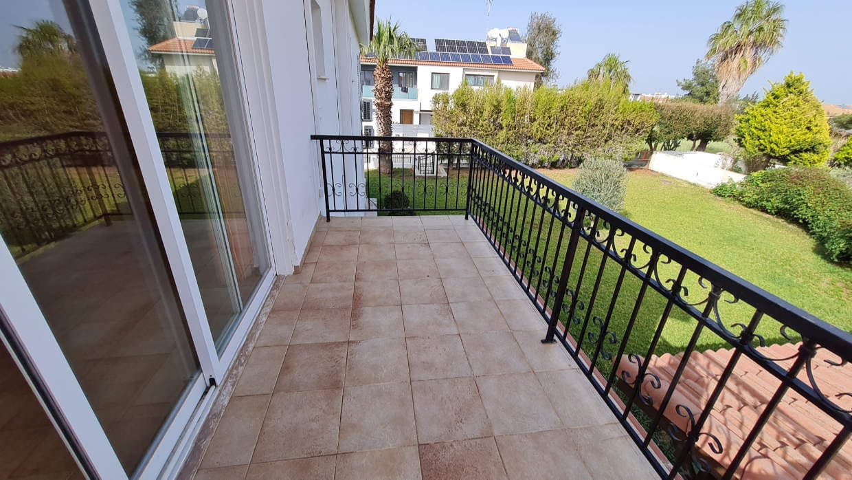792-27 4 Bedroom House in Strovolos