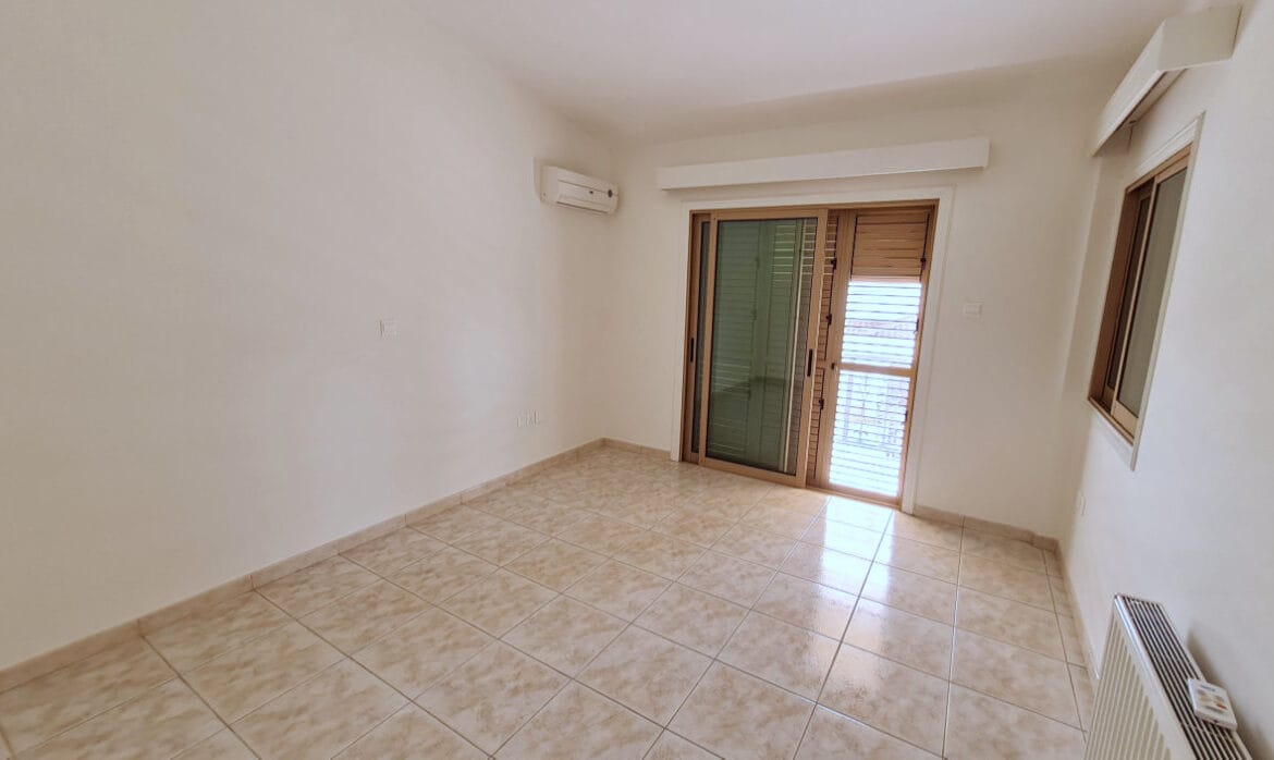 Spacious 4 Bedroom House in Latsia – RENTED