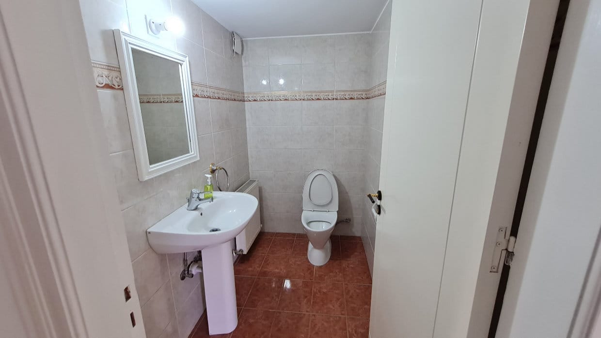Spacious 4 Bedroom House in Latsia – RENTED