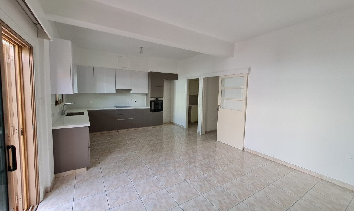 Spacious 4 Bedroom House in Latsia – RENTED