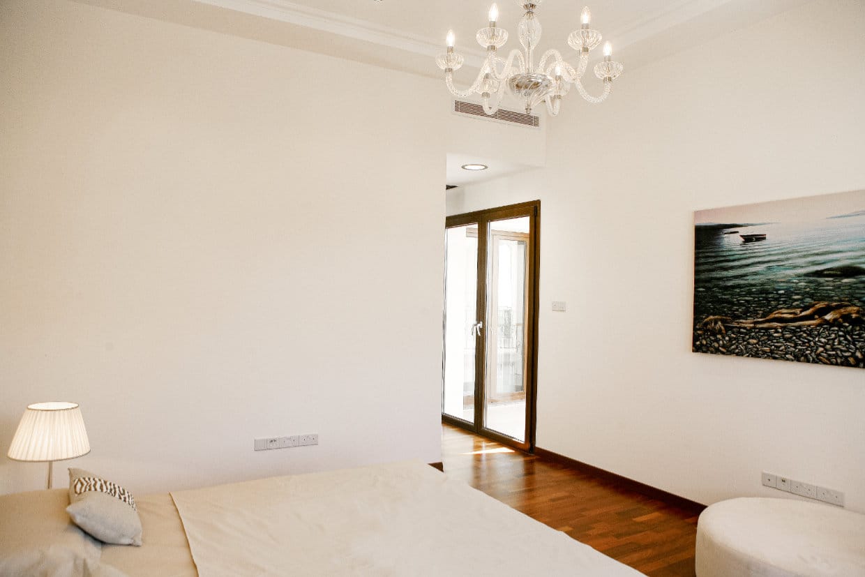813-13 5 Bedroom Villa with Sea Views