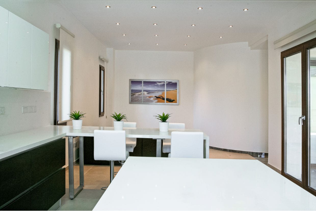 813-22 5 Bedroom Villa with Sea Views