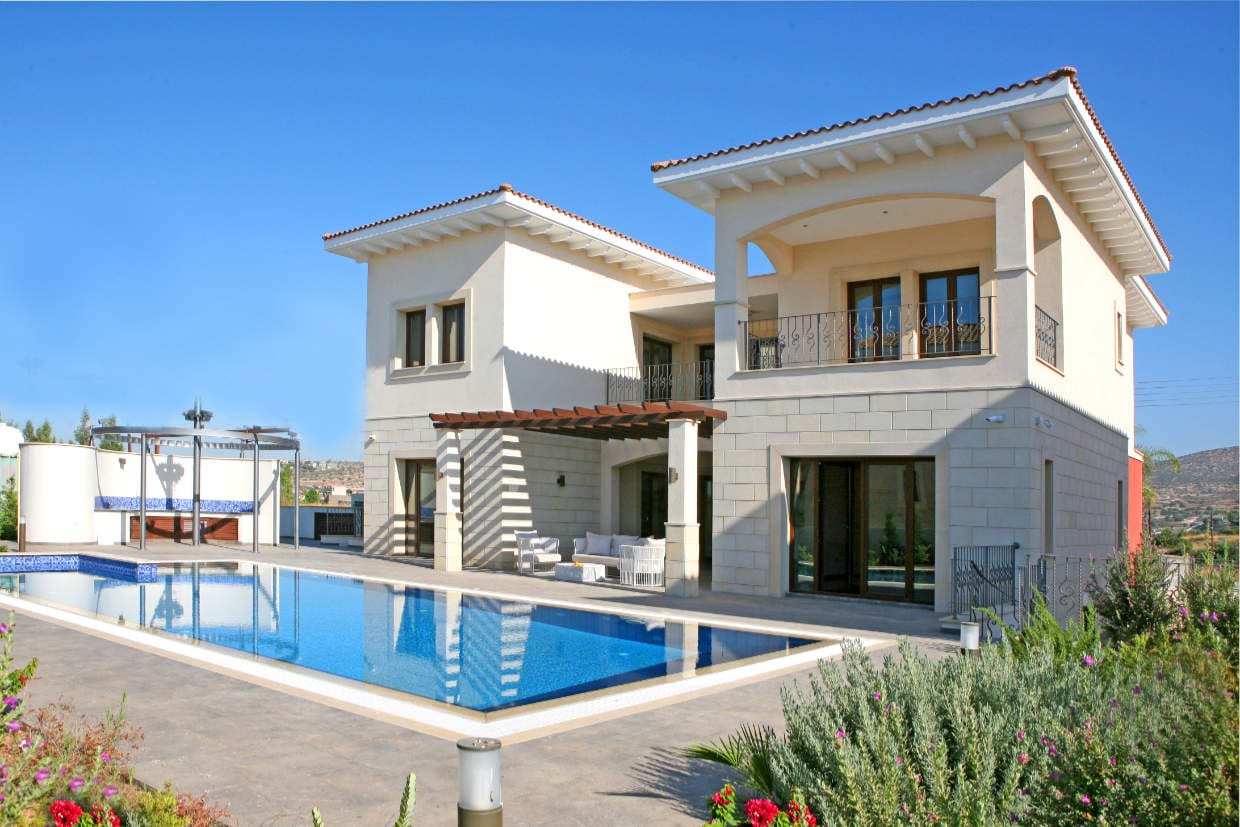 813-9 5 Bedroom Villa with Sea Views