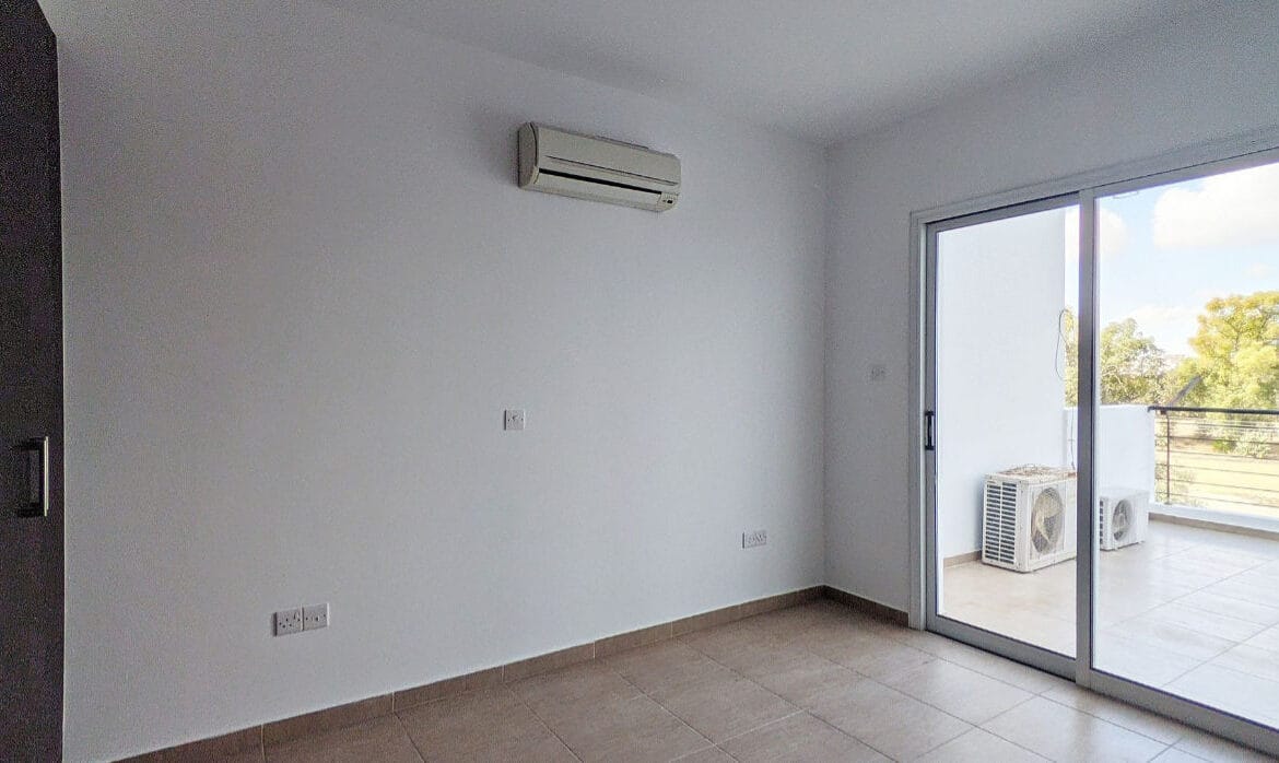 2 Bedroom Apartment Plus Office