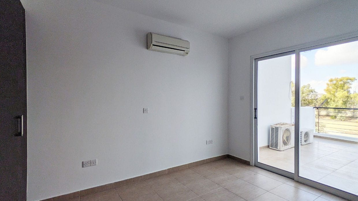 2 Bedroom Apartment Plus Office