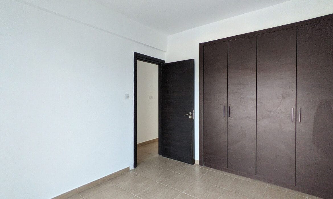 2 Bedroom Apartment Plus Office