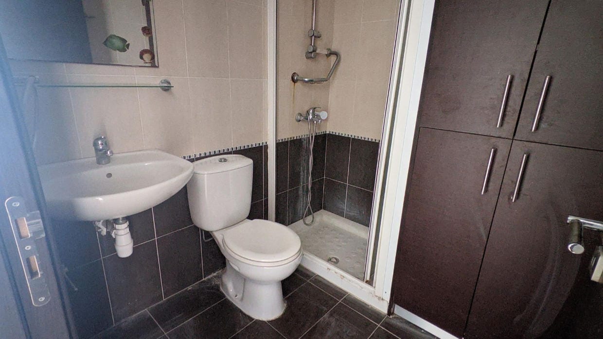 2 Bedroom Apartment Plus Office