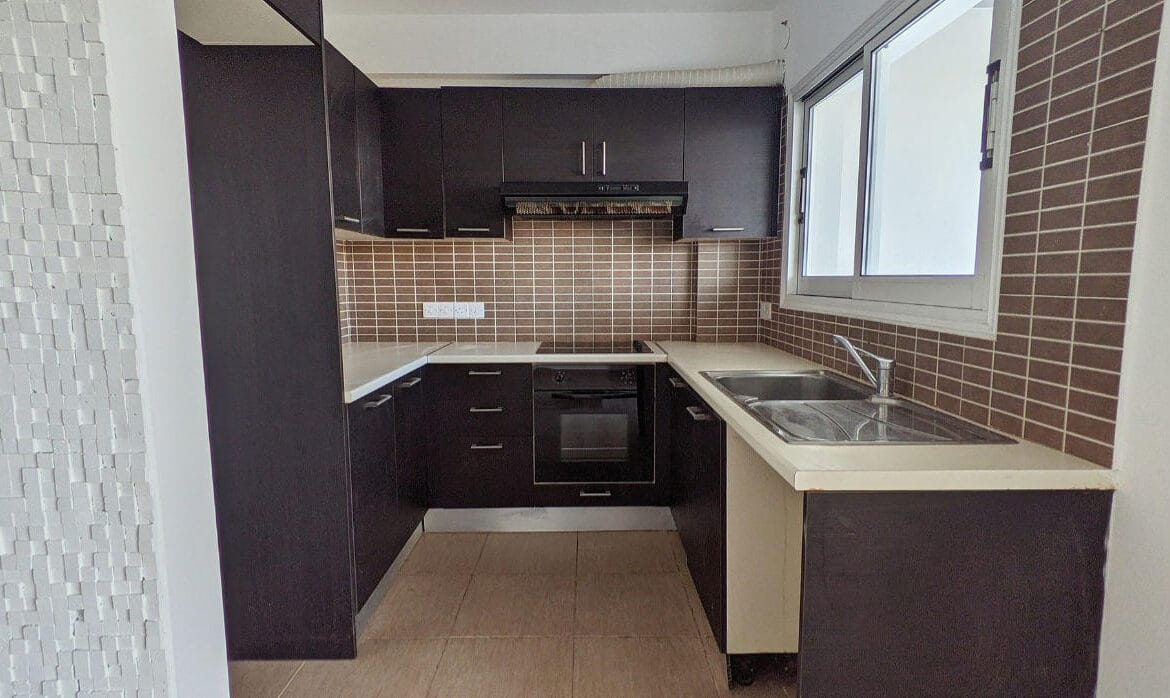 2 Bedroom Apartment Plus Office