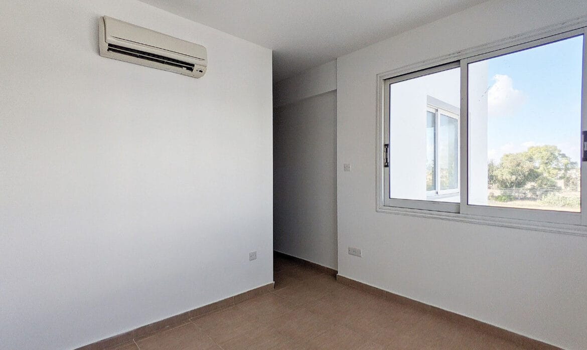 2 Bedroom Apartment Plus Office