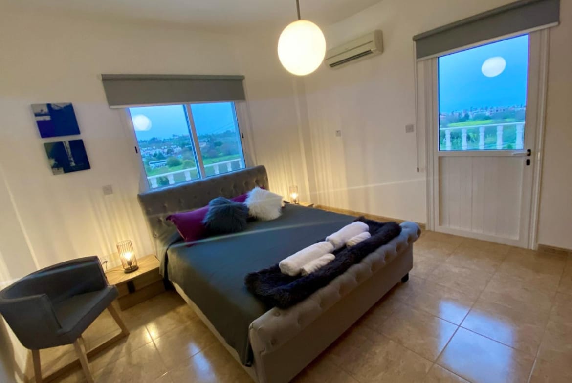 5 Bedroom Villa With Sea Views
