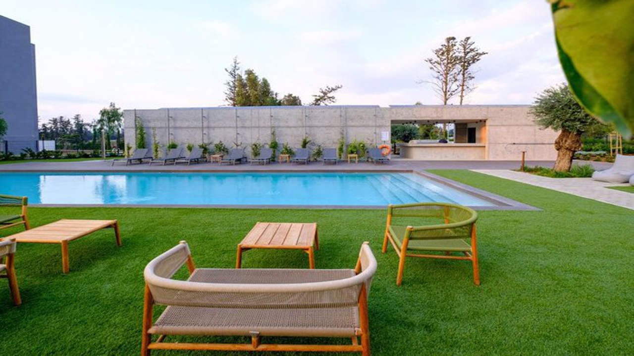 Amazing Gated Complex Apartment