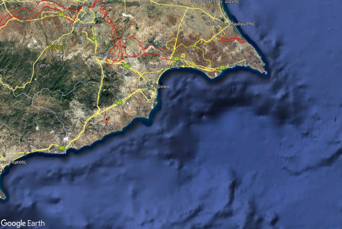 Large Seaview Plot For Sale