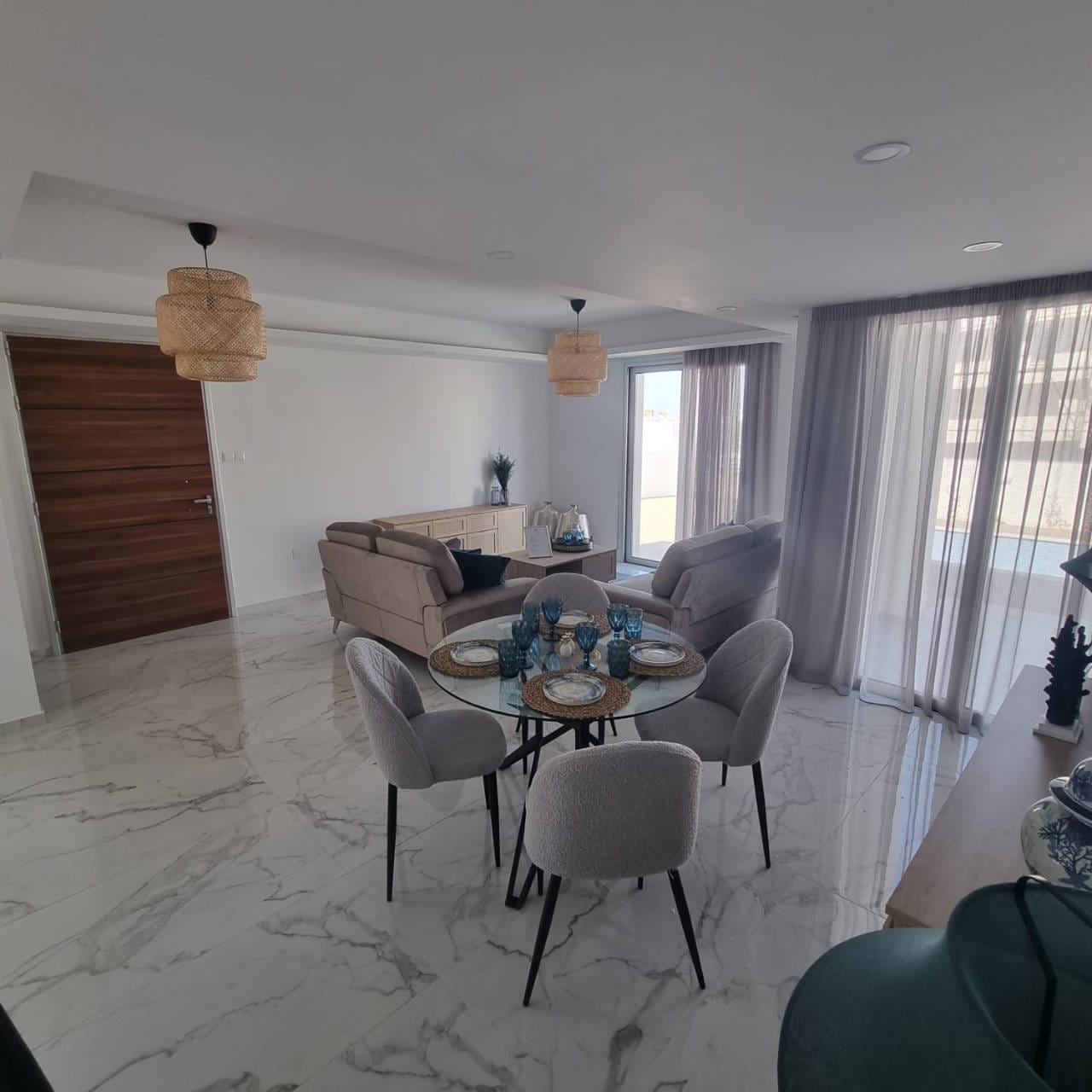 1059-10 Luxury 3 Bedroom Villa