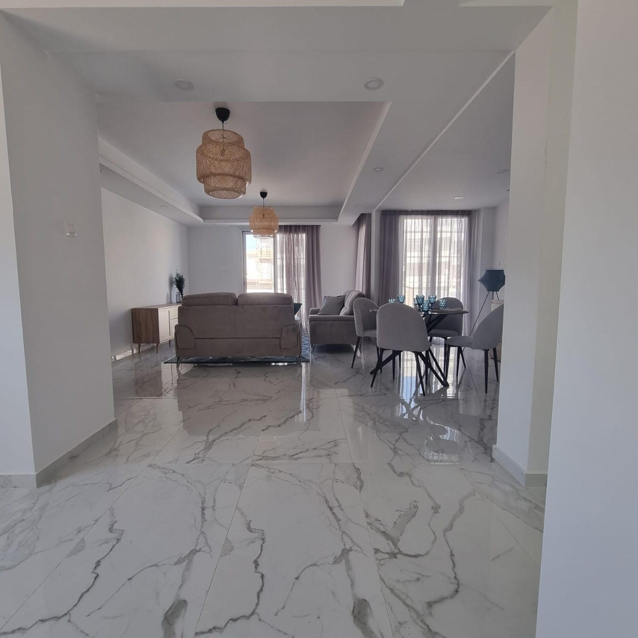 1059-11 Luxury 3 Bedroom Villa
