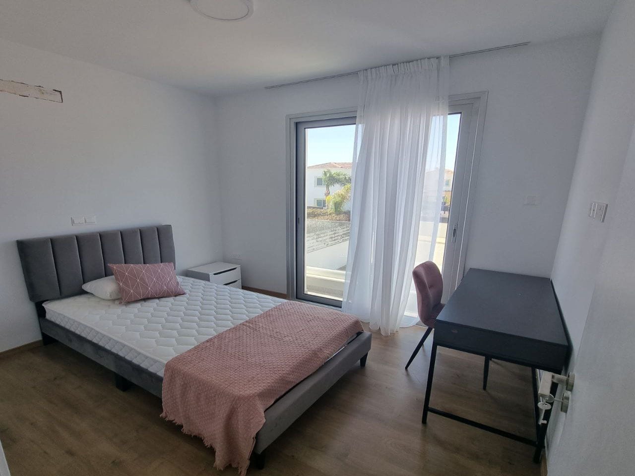 1059-16 Luxury 3 Bedroom Villa