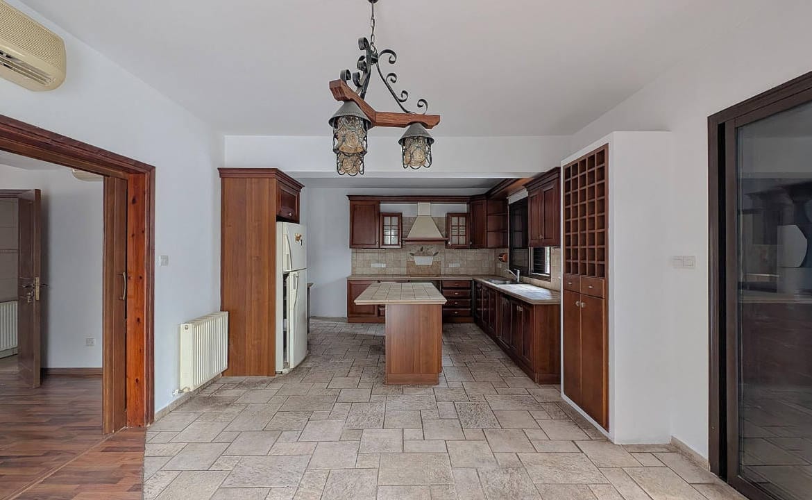 Elegant Semi-Detached House