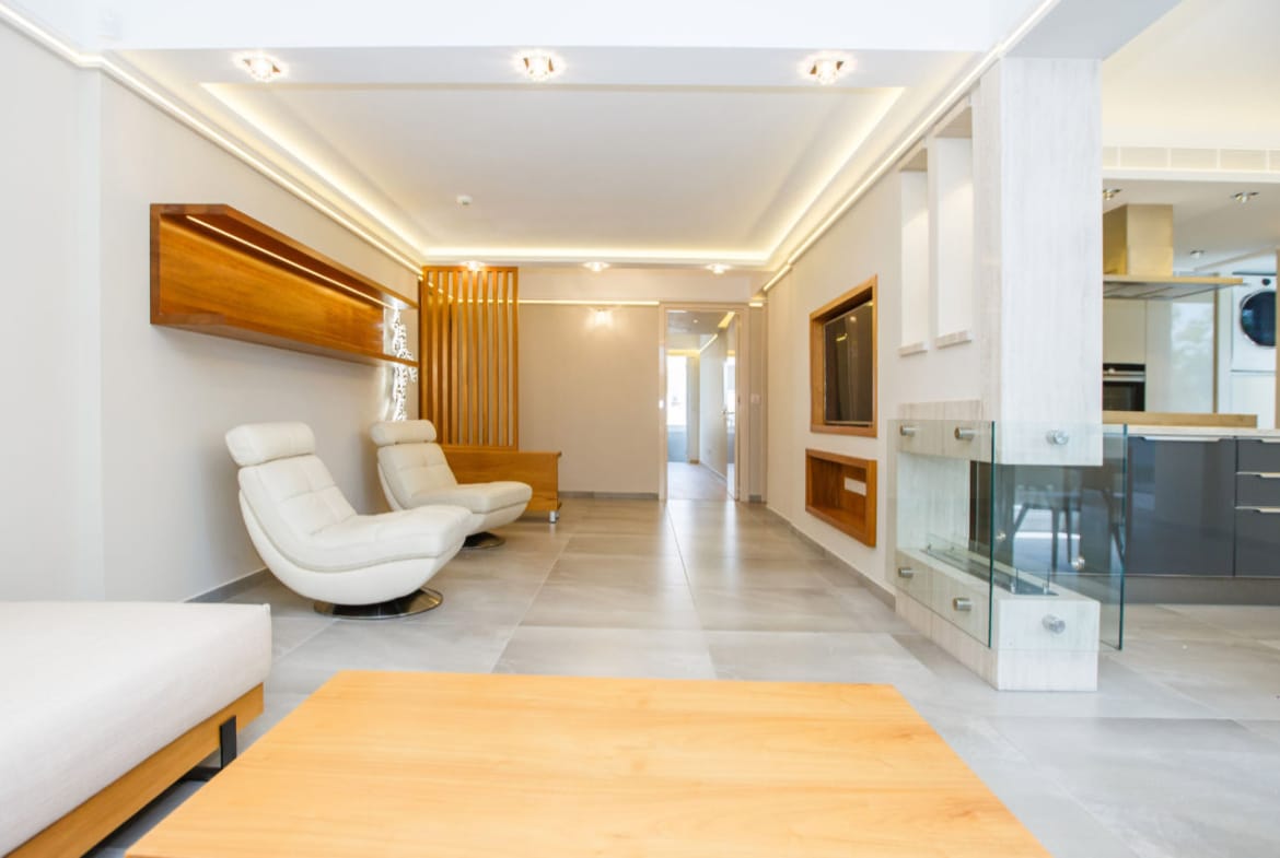Luxury Seafront Apartment