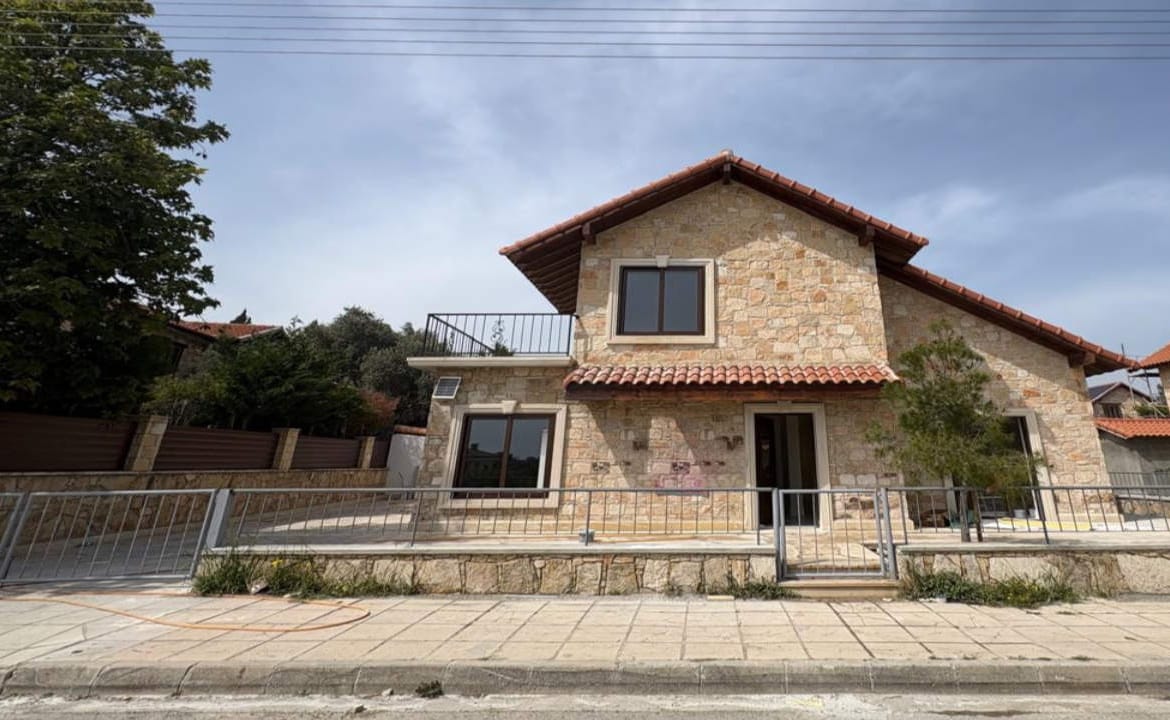 Elegant 4 Bedroom Villa In Souni, Limassol