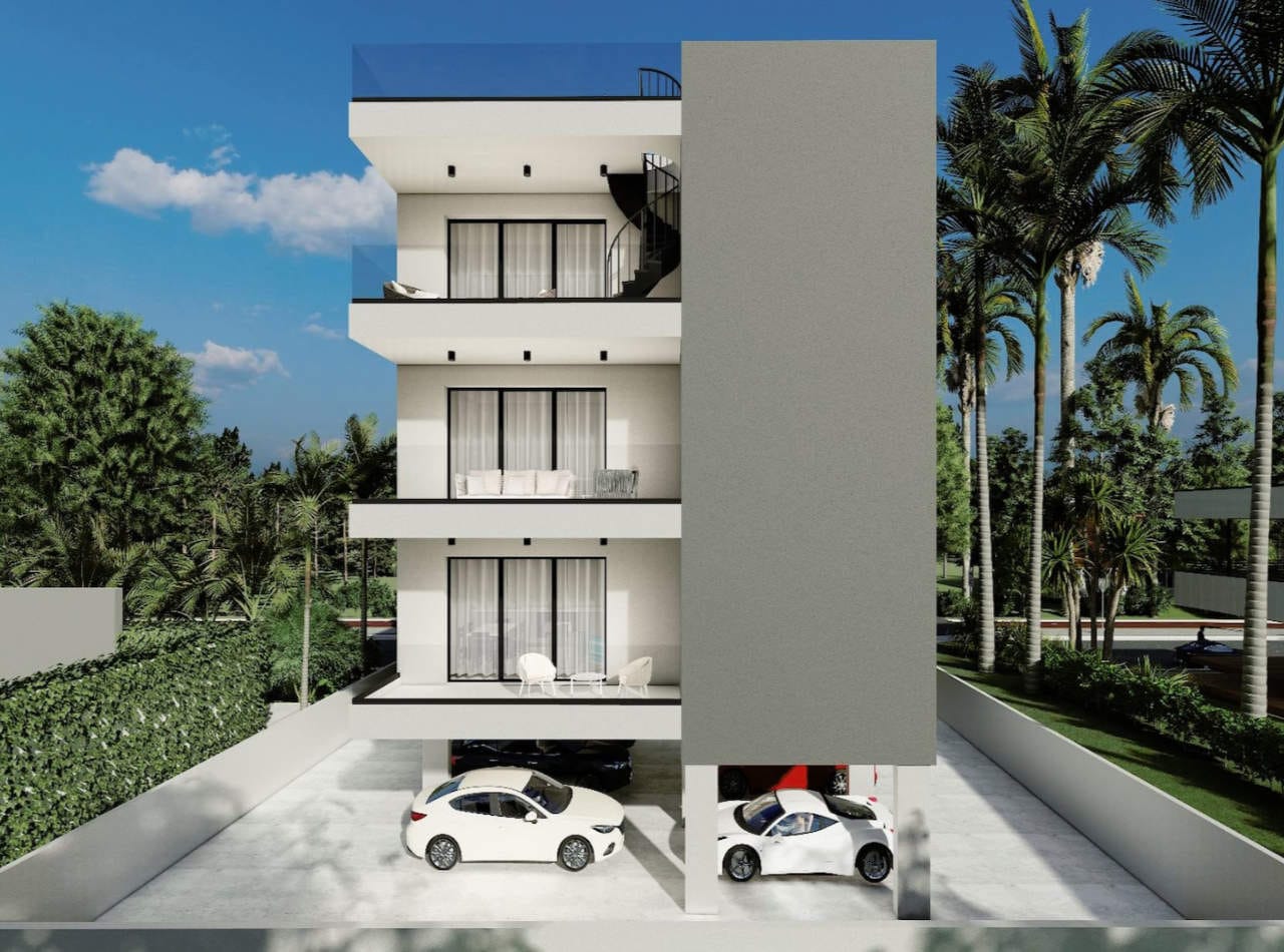 1296-2 Spacious 3 Bedroom Apartment