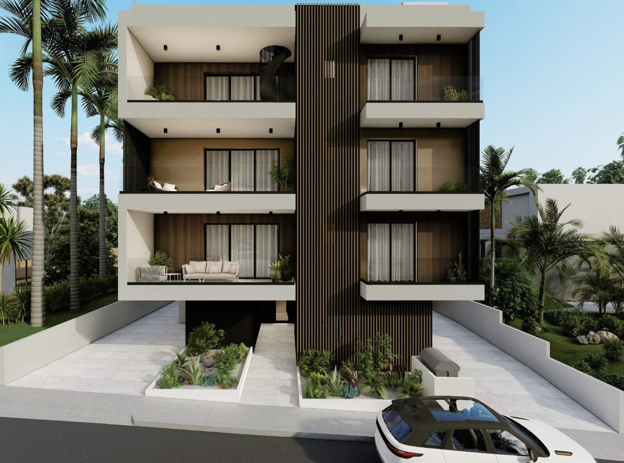 1296-4 Spacious 3 Bedroom Apartment