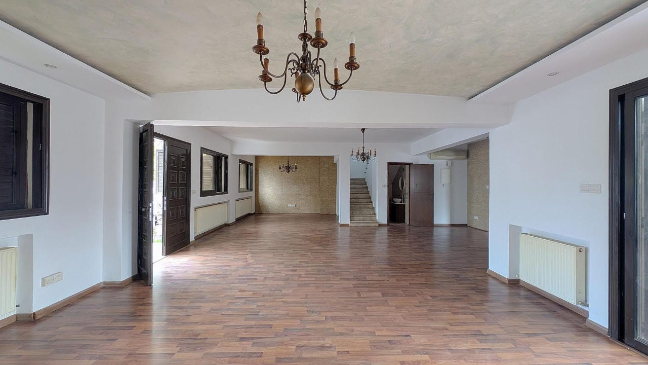 7 Elegant Semi-Detached House