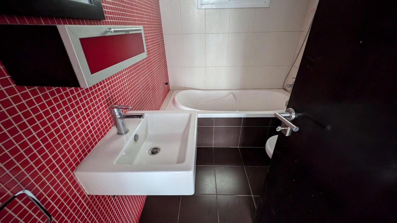 1370-3 2 Bedroom Apartment In Tseri, Nicosia