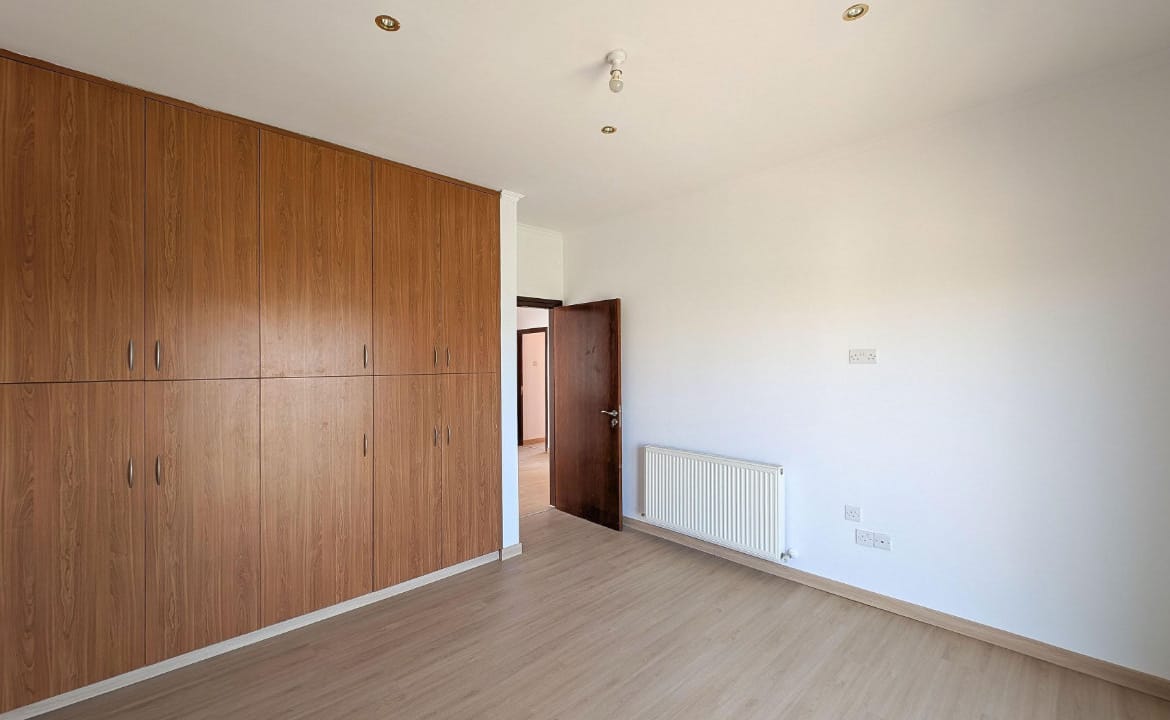 4 Bedroom House for Sale in Tseri, Nicosia