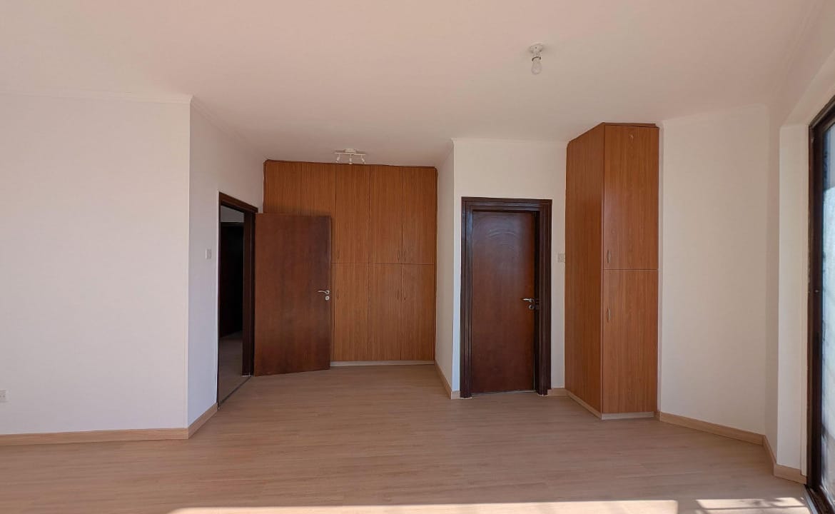 4 Bedroom House for Sale in Tseri, Nicosia
