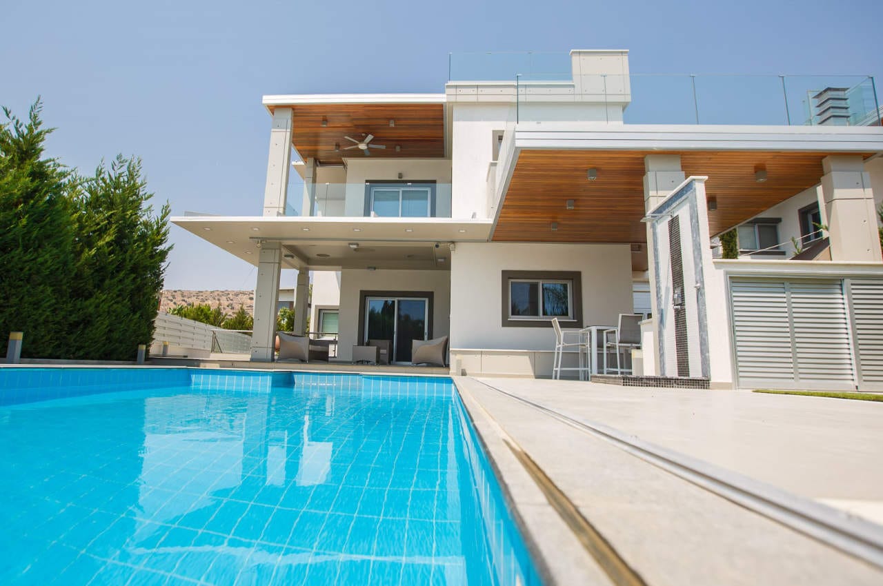 Luxury Modern Villa | Agios Tychonas, Limassol