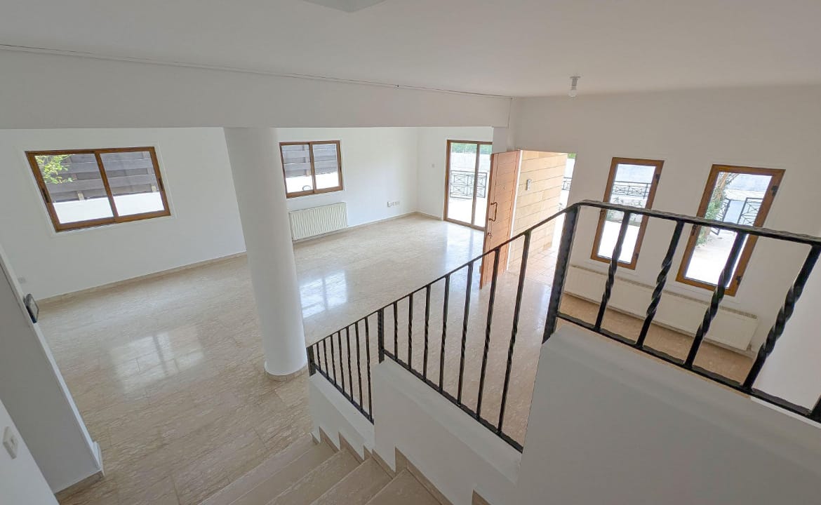 Spacious 4 Bedroom House