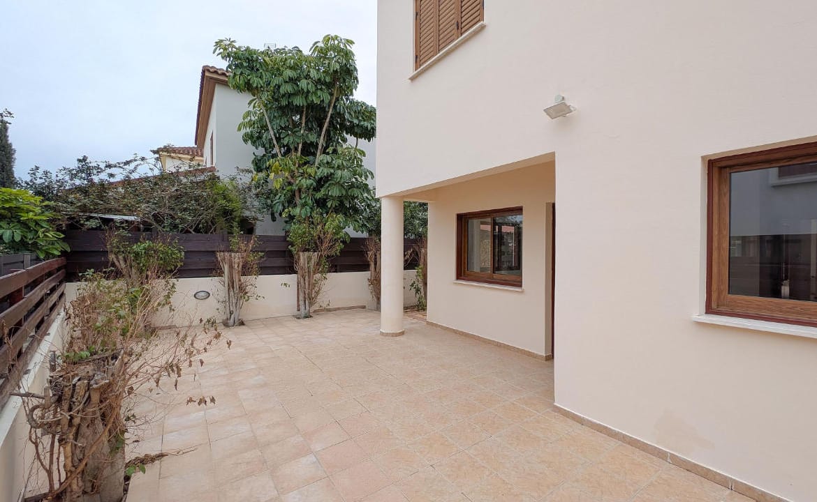 Spacious 4 Bedroom House