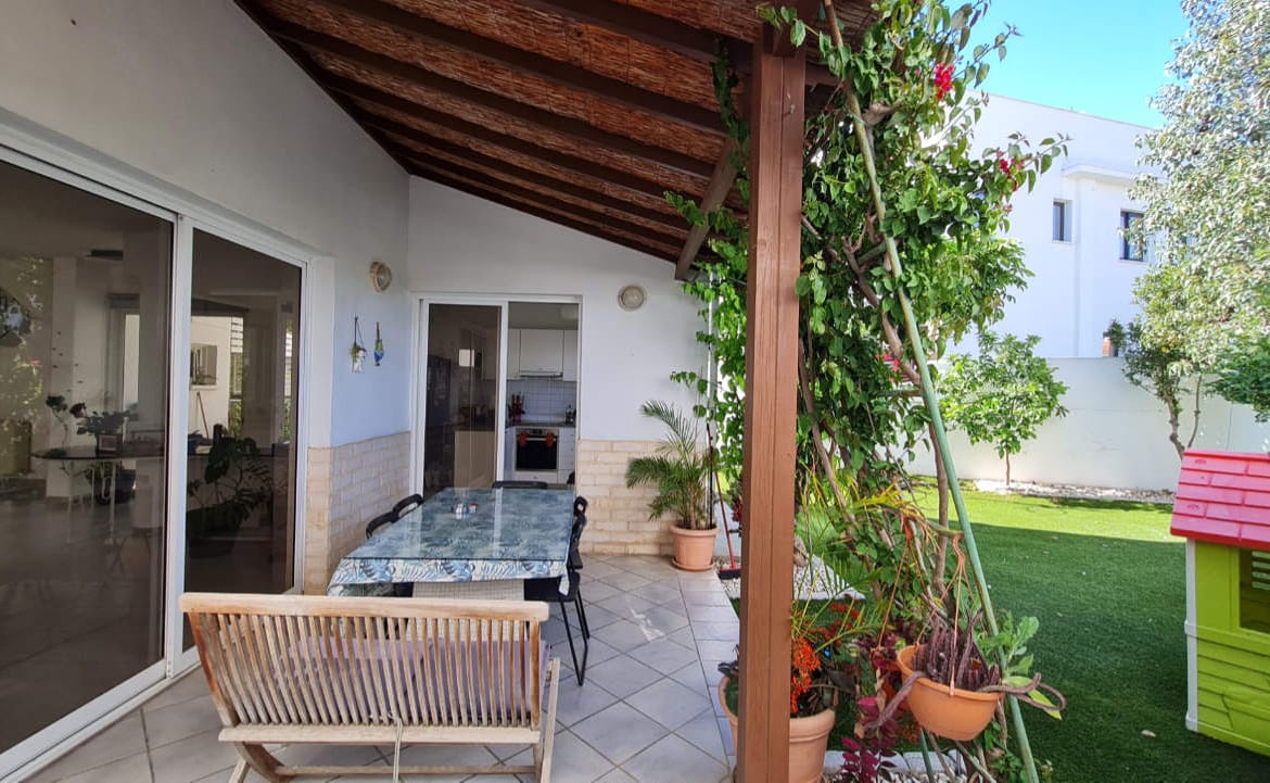 Spacious Detached 3 Bedroom House