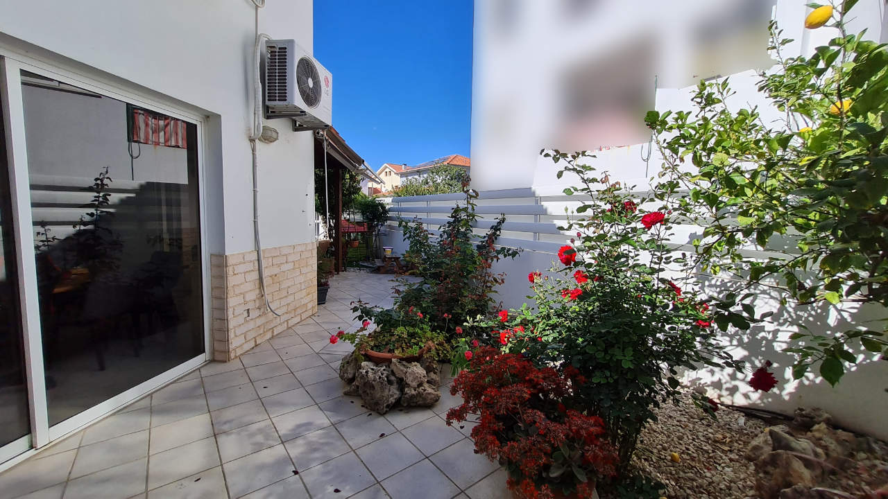 Spacious Detached 3 Bedroom House