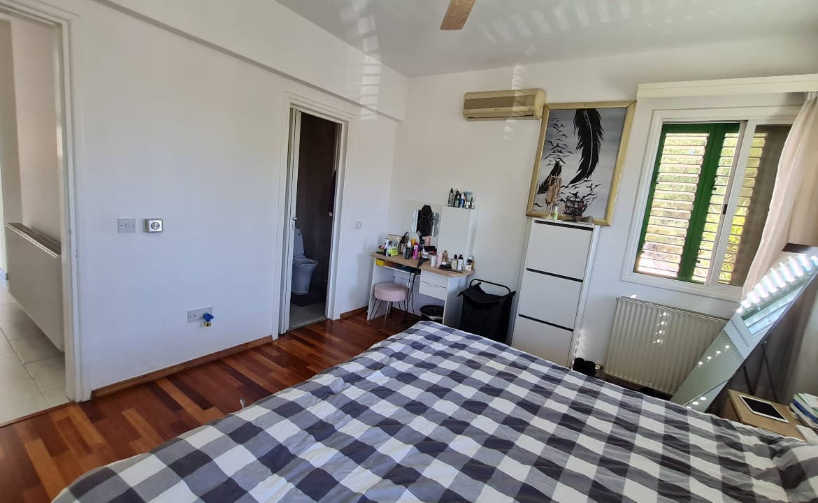 Spacious Detached 3 Bedroom House