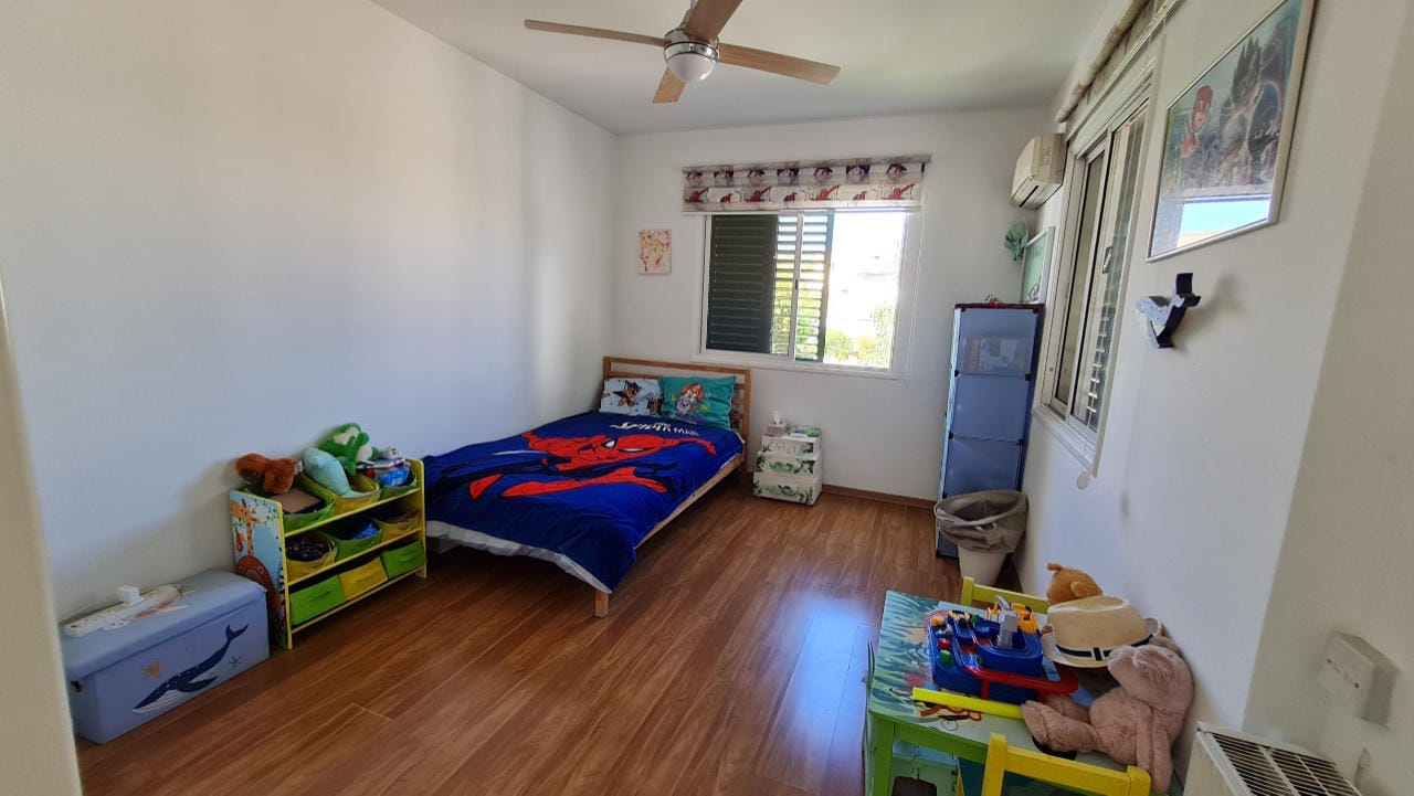 Spacious Detached 3 Bedroom House
